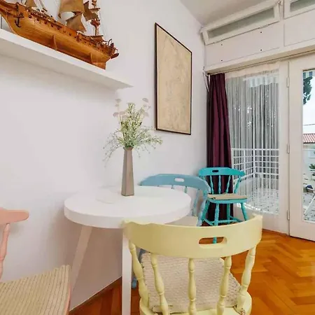 One-bedroom In X Lejlighed *