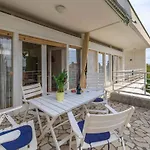 One-bedroom In X Appartamento *