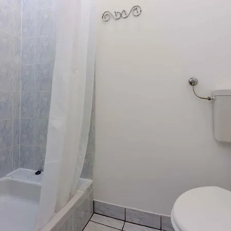 One-bedroom In X